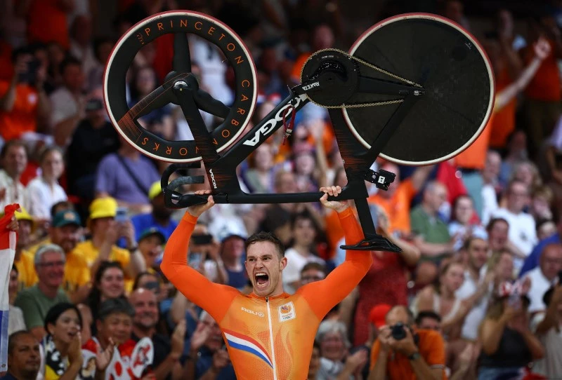 Lavreysen secures Olympic gold for Netherlands in Men's sprint cycling