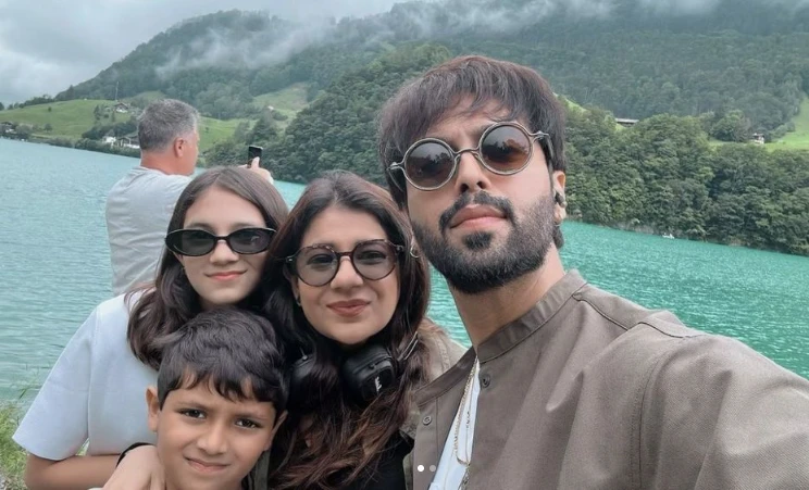 Fahad Mustafa wraps up European vacation with picture-perfect family moment