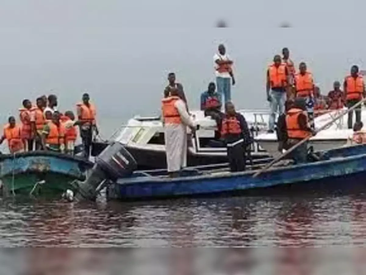 Tragic boat accident in Nigeria: Sixteen passengers feared dead