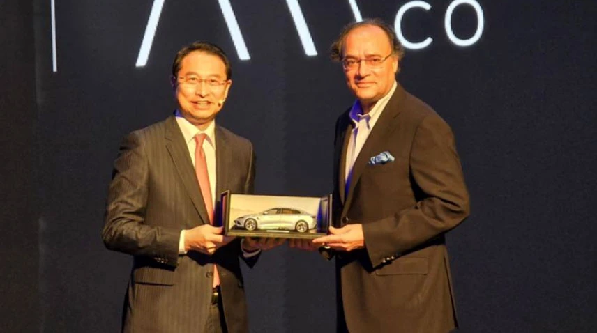 Finance Minister lauds Chinese electric carmaker BYD’s entry in Pakistan