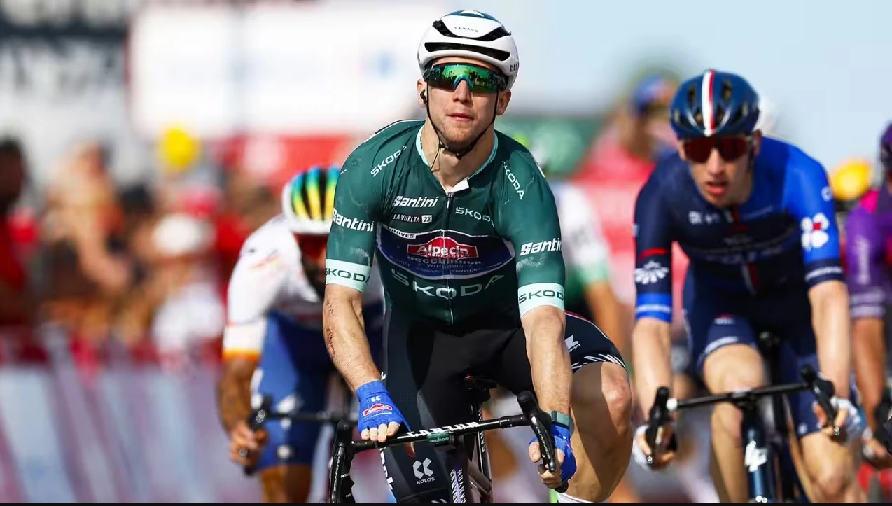 Groves powers to triumph in stage two of the Vuelta