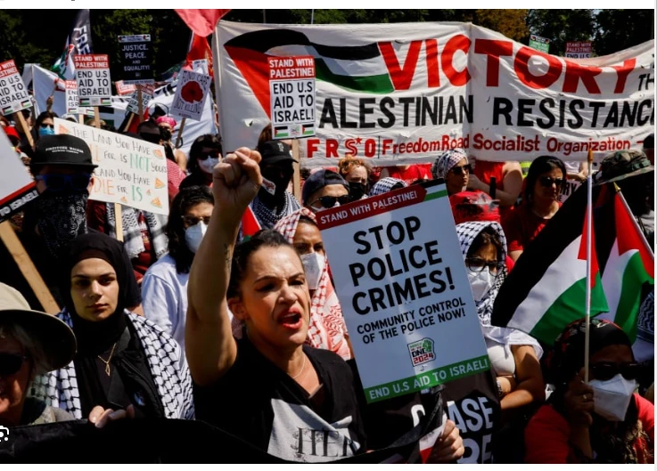 Gaza protesters breach Democratic convention in Chicago