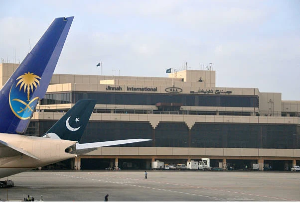 Several outgoing flights at Karachi Airport cancelled again  