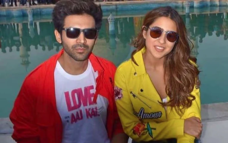 Former 'lovebirds’ Sara Ali Khan and Kartik Aaryan’s ‘UNSEEN’ snippets emerge