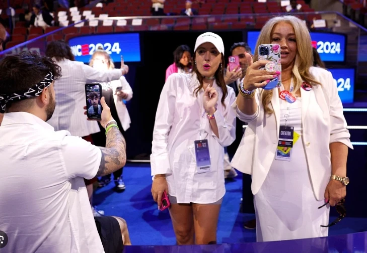 Influencers get VIP treatment at US Democratic National Convention