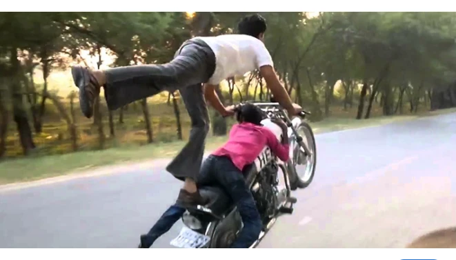 Two wheelies die while doing stunt in Rawalpindi