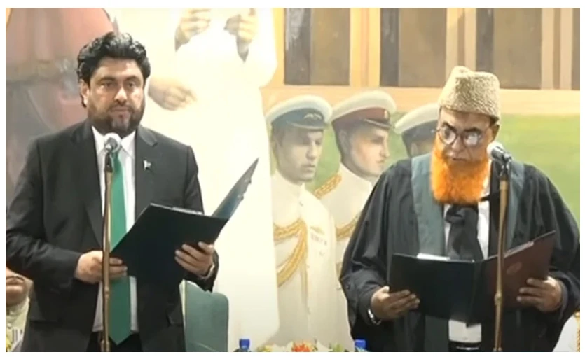 Justice Naimatullah Phulpoto sworn in as Acting SHC CJ