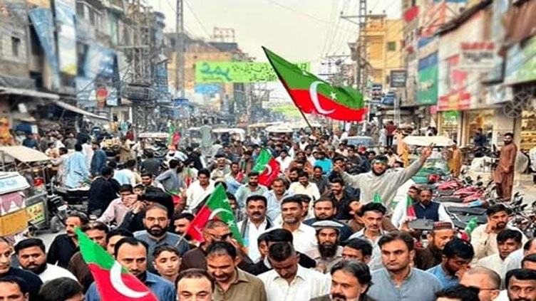 PTI to move contempt petition against Lahore admin for not permitting rally