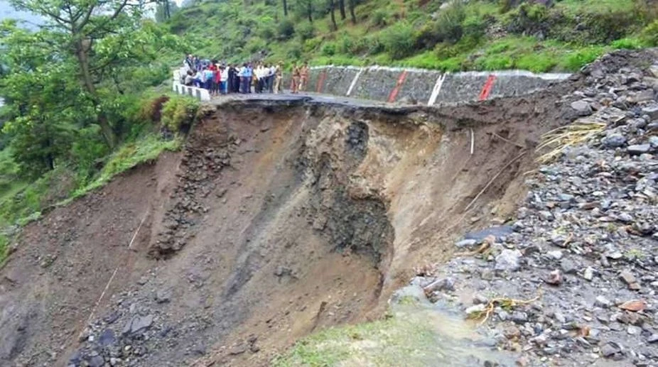 Two labourers die in Sargodha landslide while working on hill