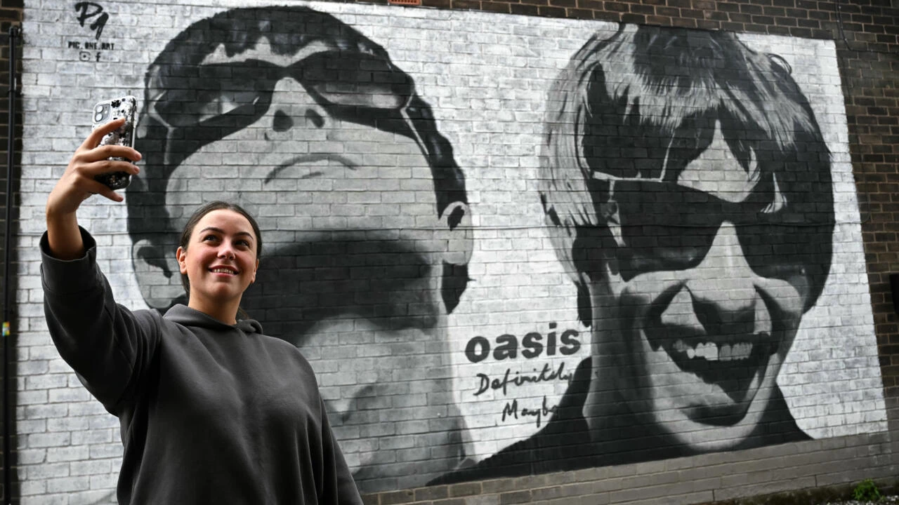 Oasis hometown abuzz after reunion tour announced