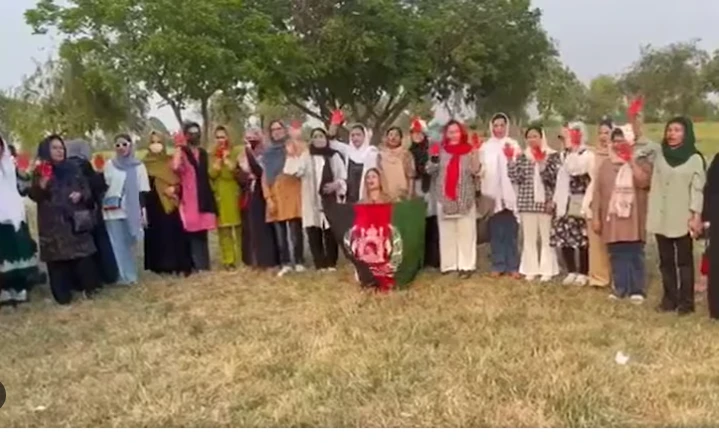 Afghan women filmed singing in protest of ban on their voices