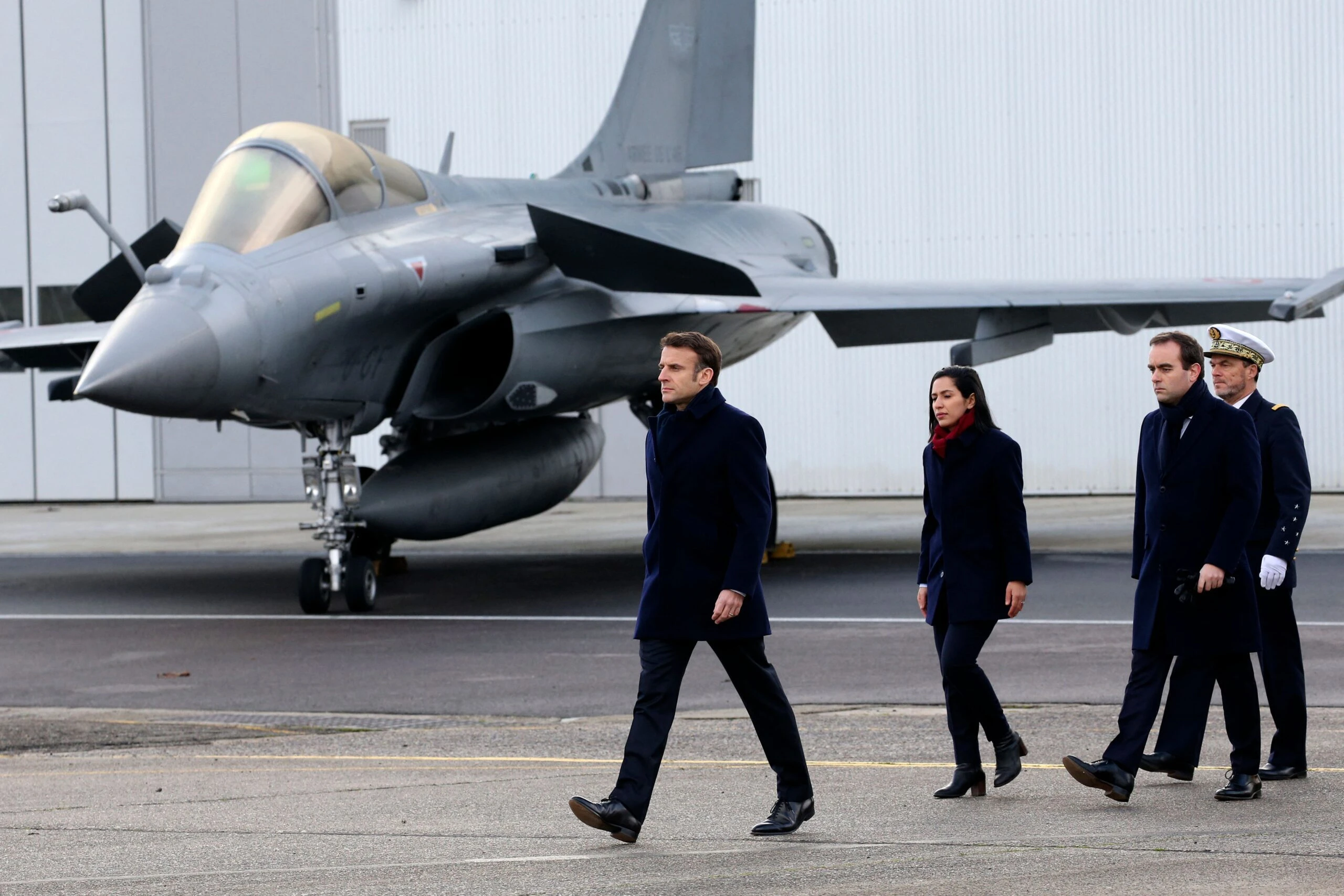 Serbia anticipates fighter jet deal with France during Macron's visit