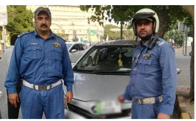 Car with 50 e-challans impounded in Lahore