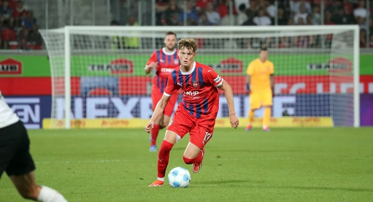 Wanner shines as Heidenheim dominates Augsburg with convincing victory