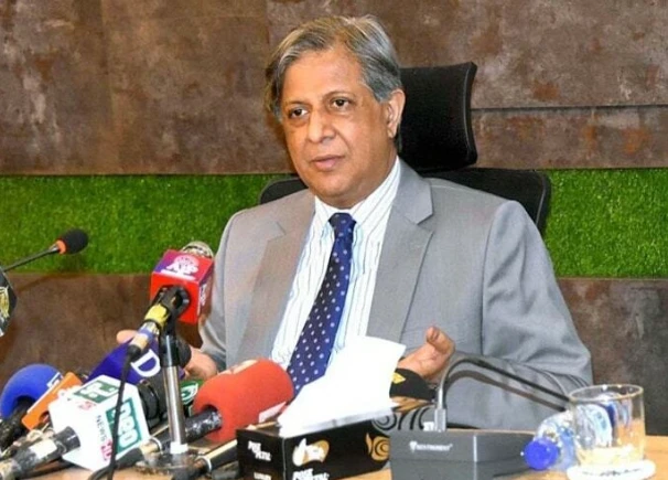 CJP Qazi Faez Isa not interested in getting extension, says law minister