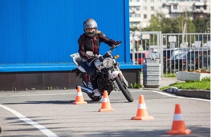 Obtaining motorbike licence made easy