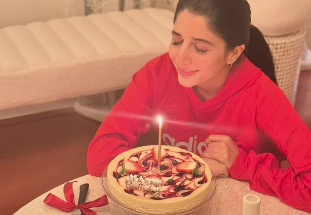 Fans upset over Urwa’s absence at sister Mawra's pre-birthday celebration