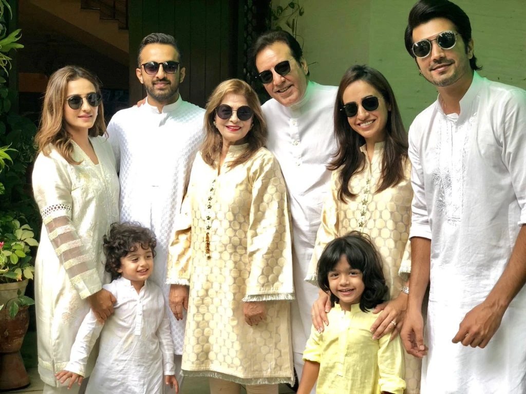 Momal Sheikh labels her family ''The Kapoor family of Pakistan'