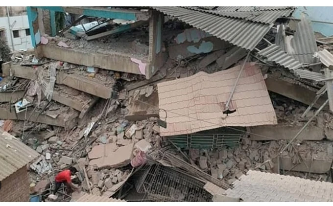 Two labourers die in roof collapse in Lahore’s Defence area