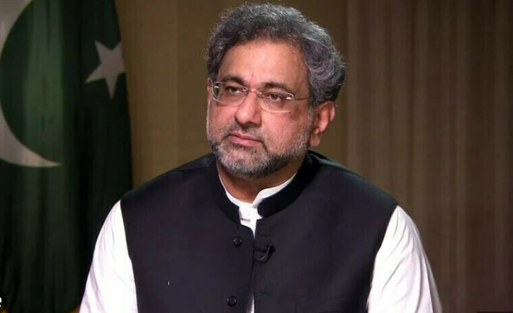 Abbasi flays govt for denying public right to hold rallies, action against opposition