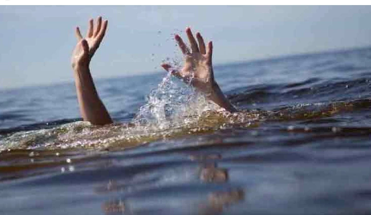 Four children drown in Mehar floodwater