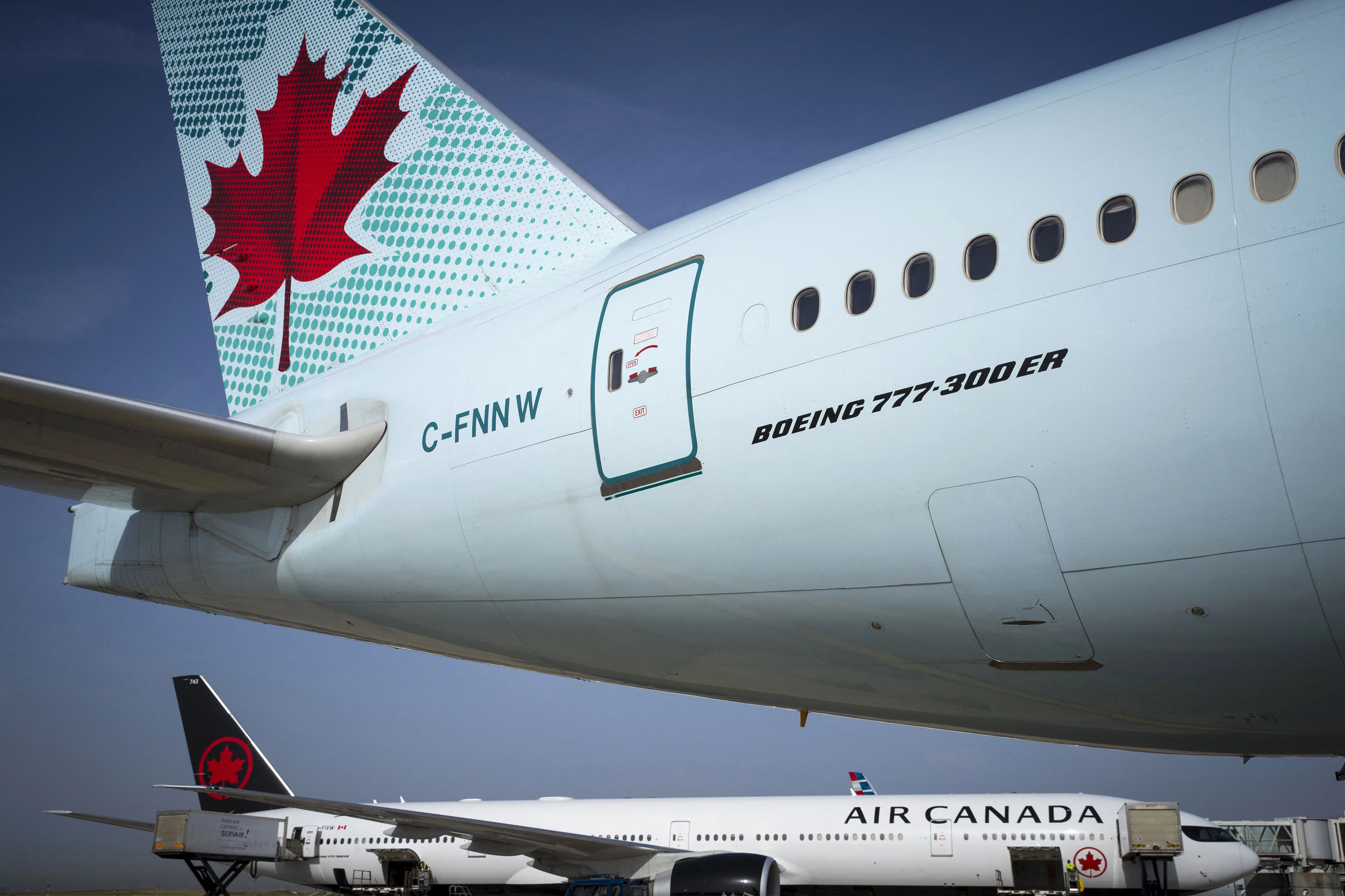 Business groups ask Ottawa to prevent Air Canada strike