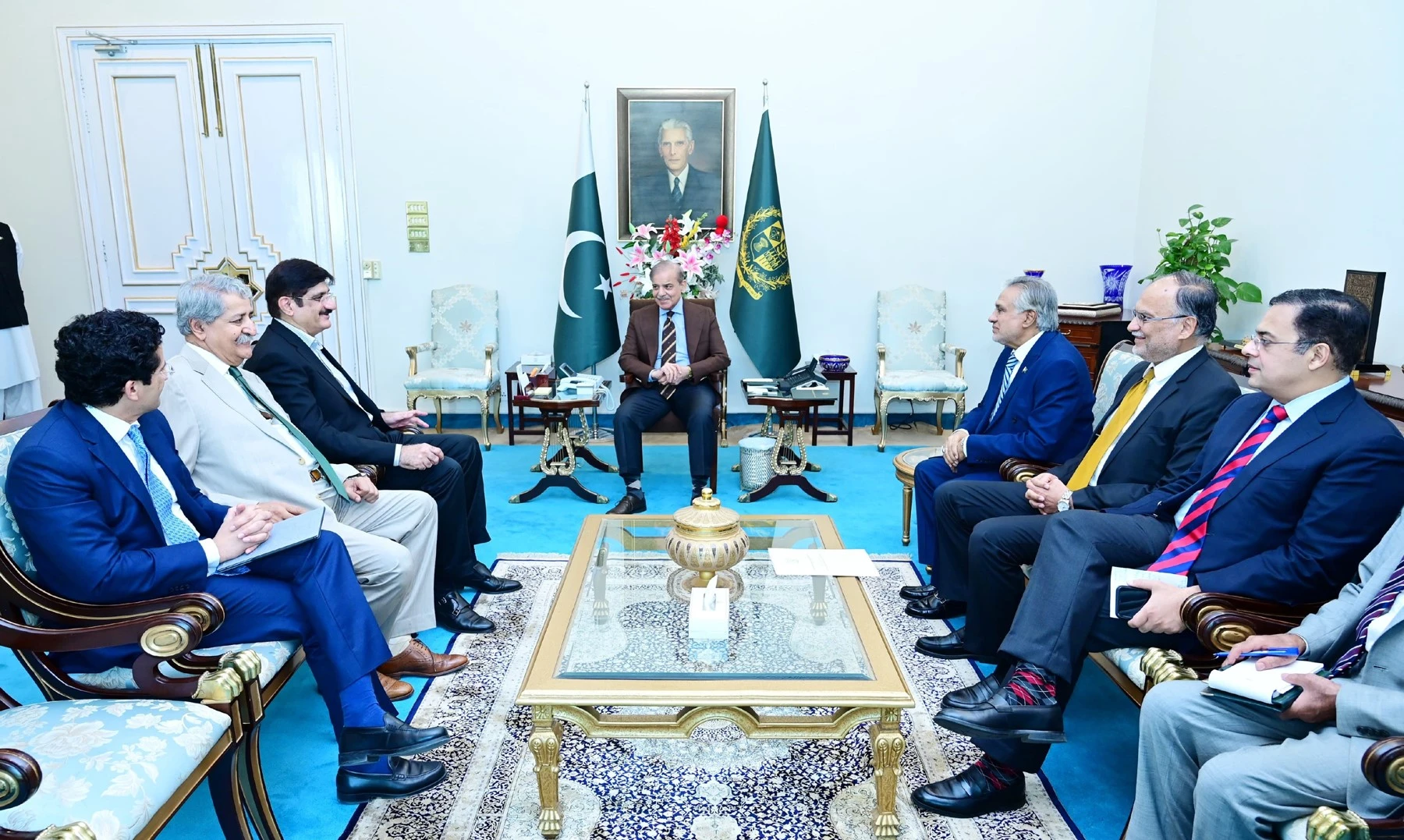 PM Shehbaz, Sindh CM discuss political situation, uplift projects