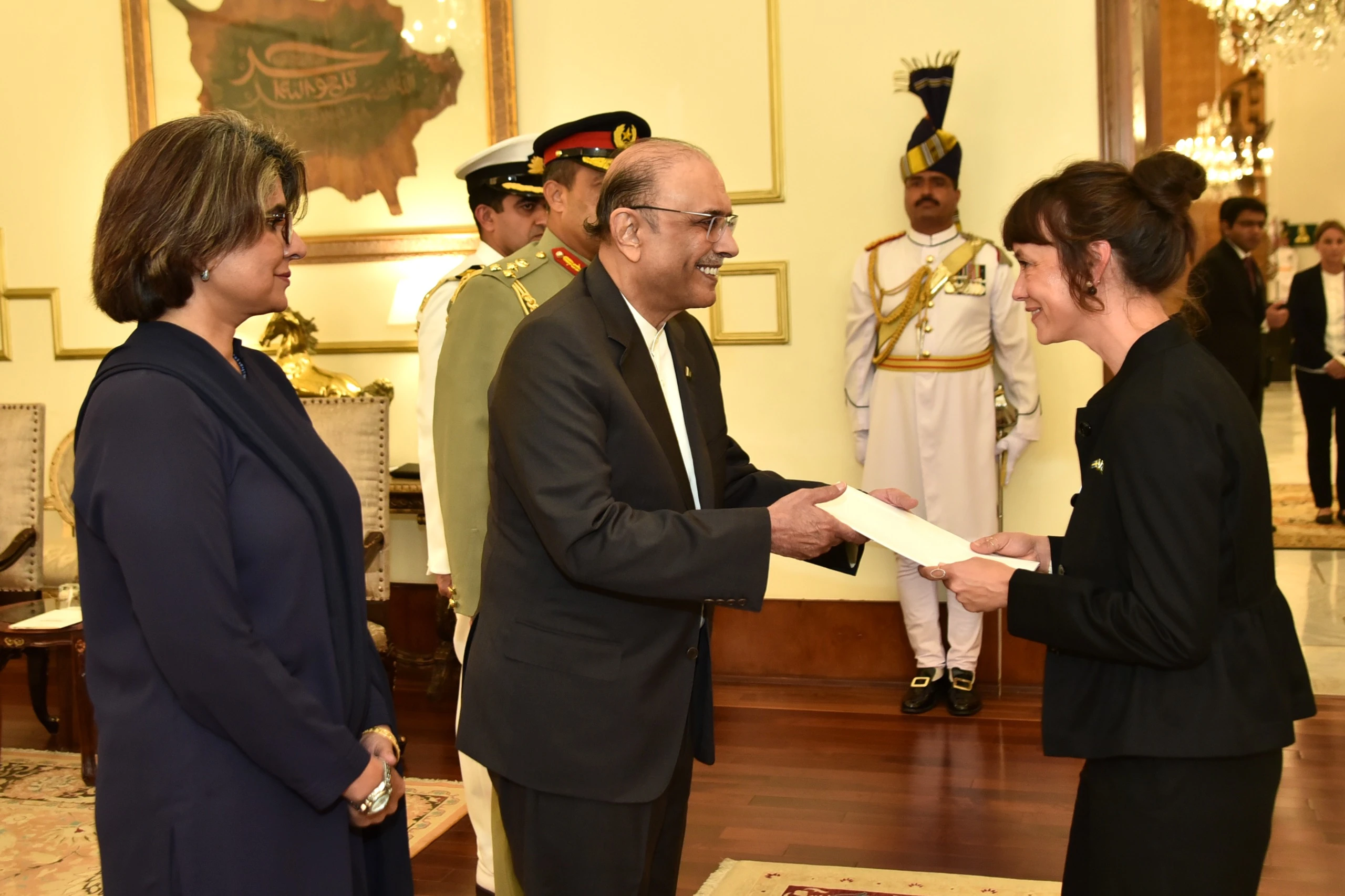 Sweden, Belgium envoys present credentials to President Zardari