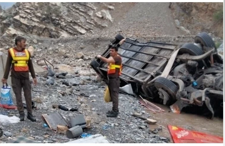 Four die, 24 injured as passenger bus plunges into ravine near Zhob