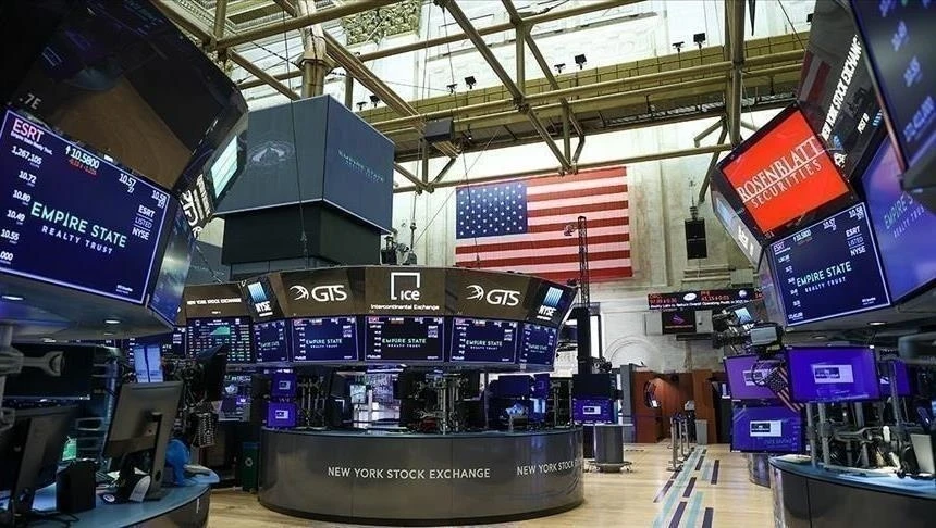 US stocks open on a high note, continuing upward momentum