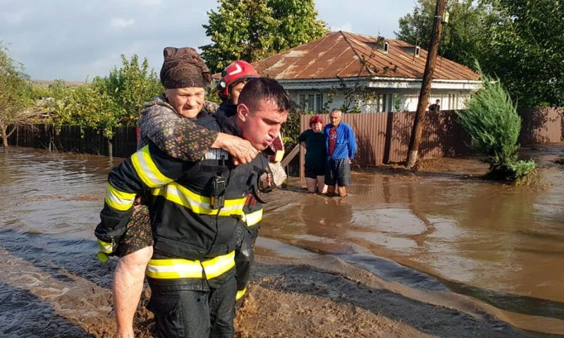 One dead in Poland, four missing in Czech Republic as Storm Boris hits