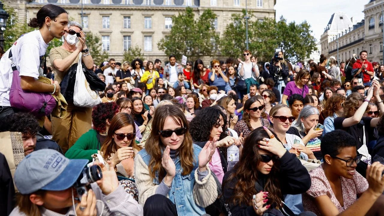 Thousands rally across France against 'rape culture'