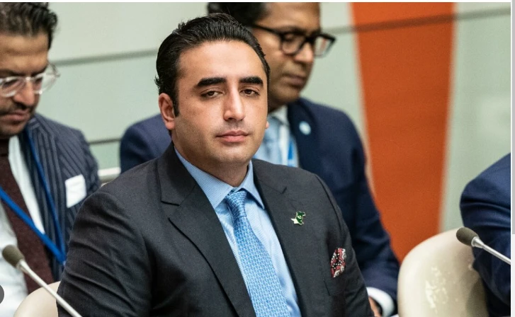 Bilawal pledges all out support for creation of constitutional court