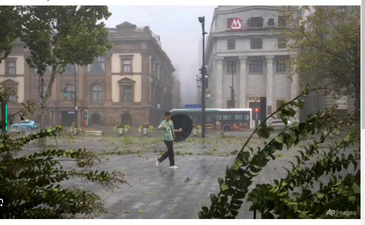 Shanghai hit by second typhoon days after historic storm