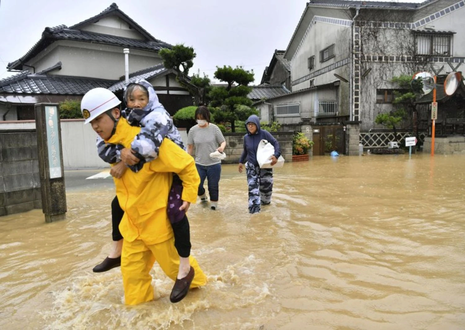 Six dead after floods in central Japan: media