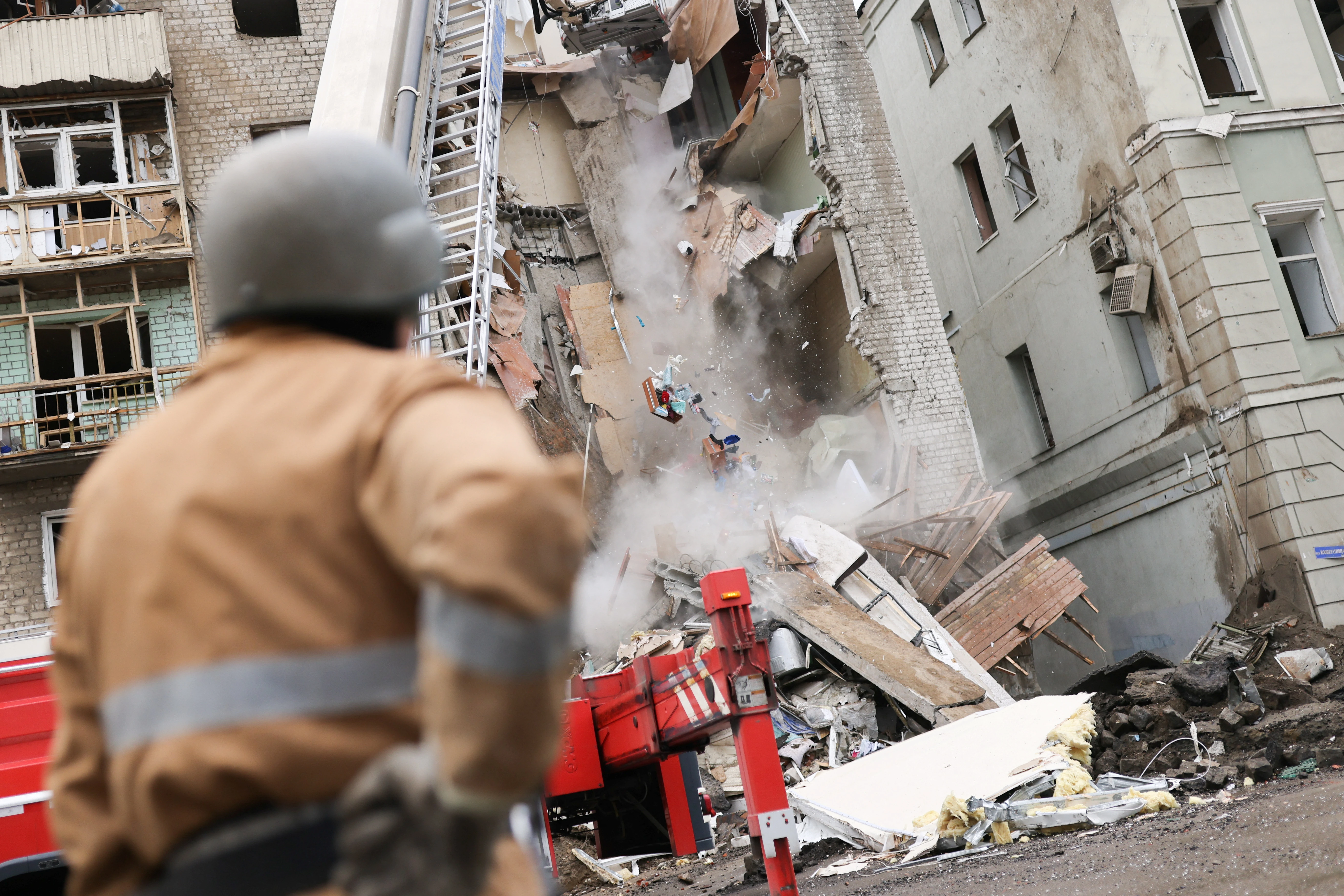 Russian airstrikes claim three lives, injure 24 in Kharkiv