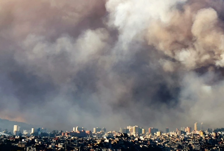 Six injured as ecuadorian firefighters struggle to contain fires engulfing capital