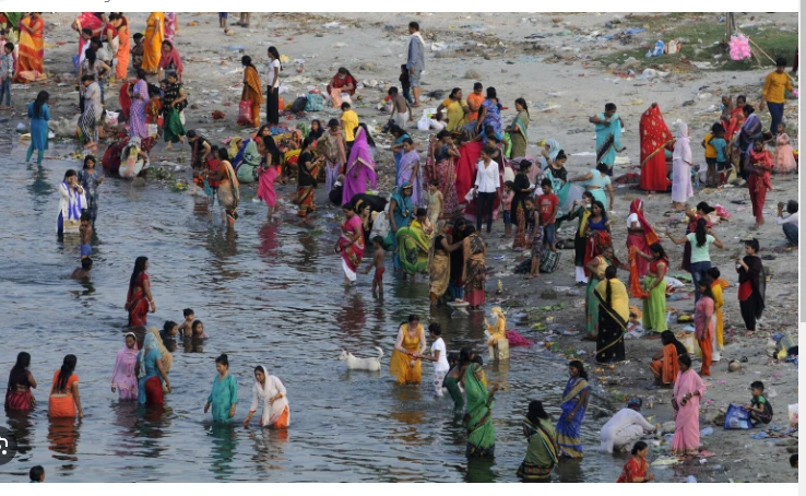 46 people drown during Hindu festival in India