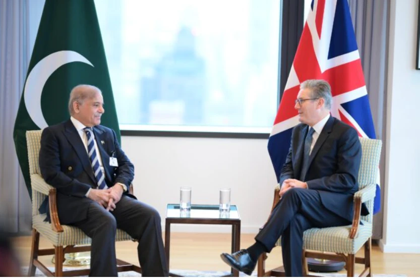 Shehbaz Sharif briefs UK PM about economic challenges being faces by Pakistan