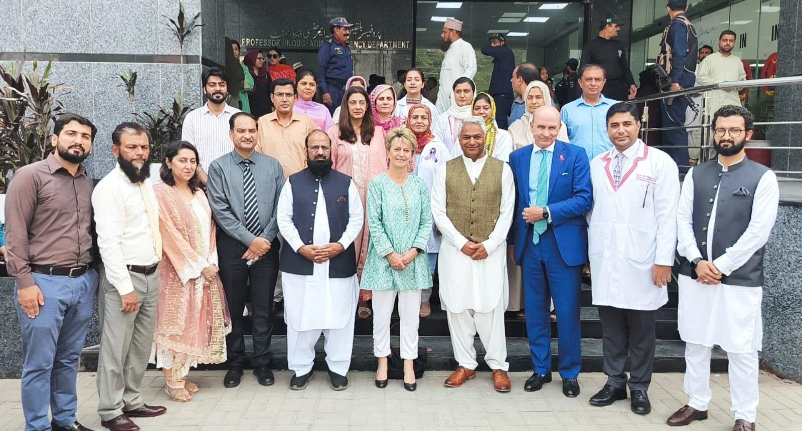 UK delegation visits Sir Ganga Ram Hospital