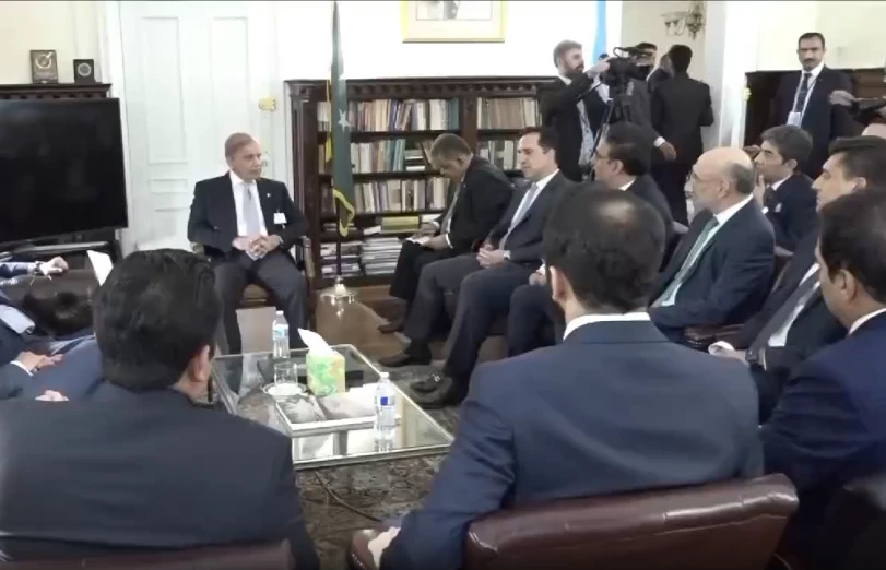 PM Shehbaz invites American banks to invest in Pakistan