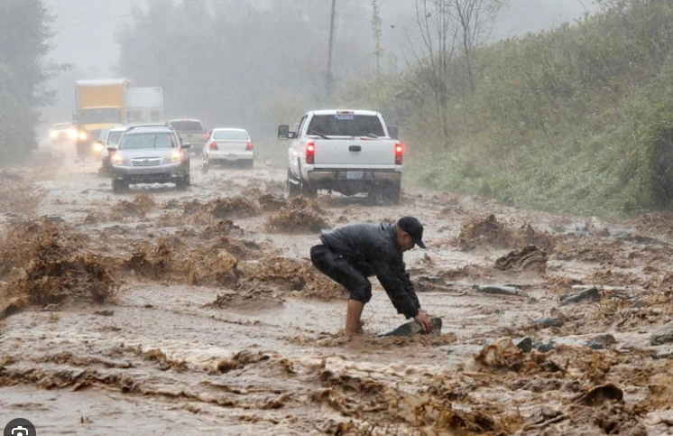 US hurricane deaths rise to 44, fears of more 'catastrophic' flooding