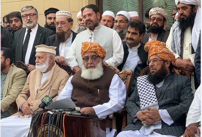 Intra-party elections: Fazl unanimously elected JUI-F Emir