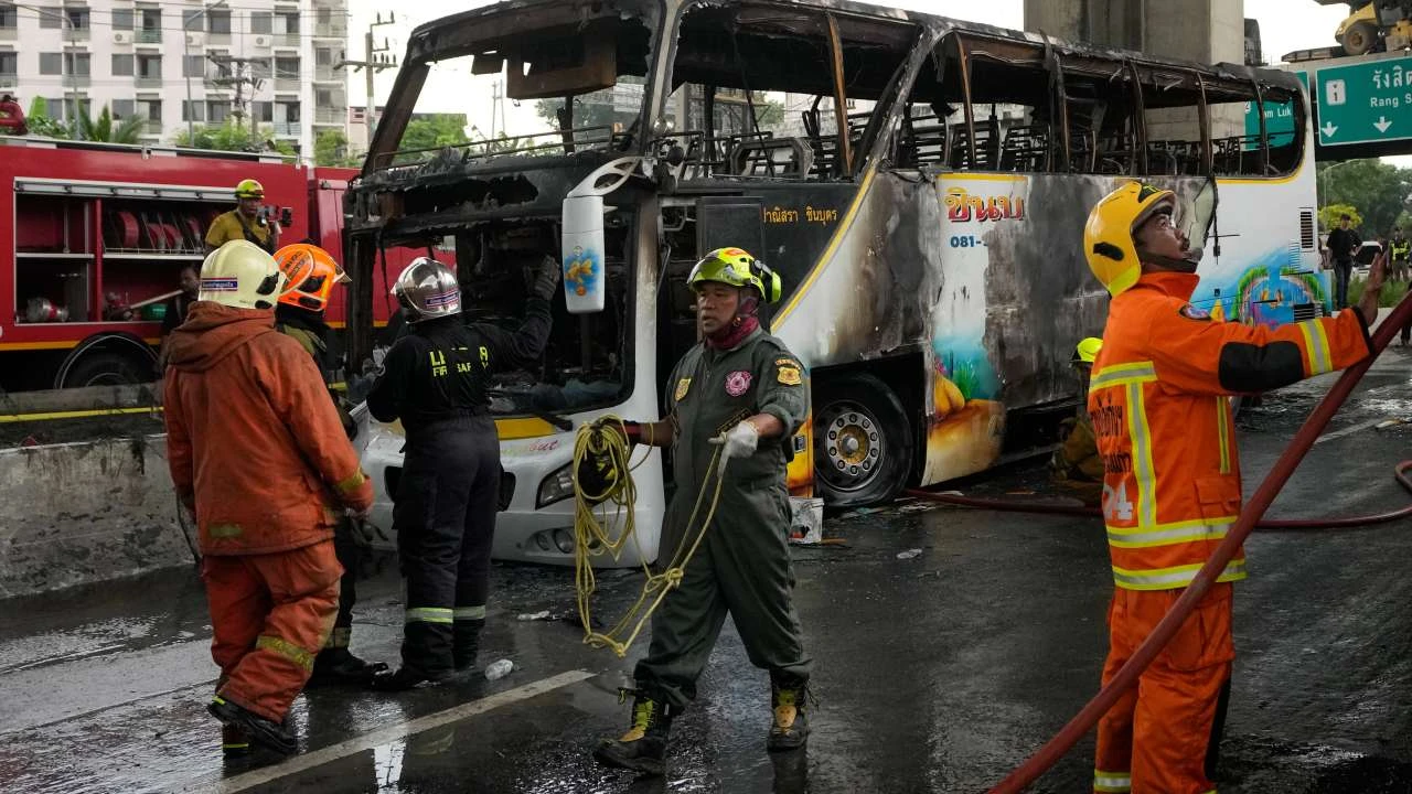 Over 20 feared dead in Thai Land school bus blaze