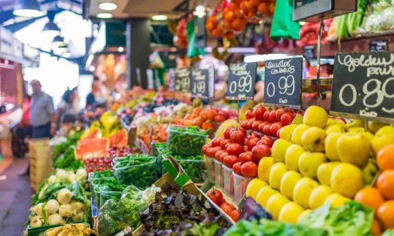 Global food prices surge at unprecedented rate since 2022