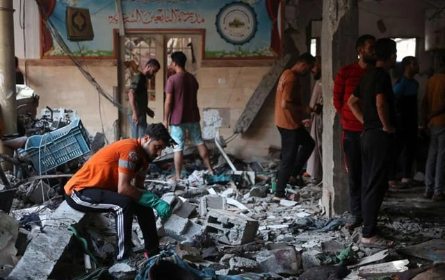 Israel strike on mosque-turned-shelter in Gaza, 21 martyred