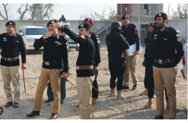 Police dismantle banned PTM’s camp in Khyber