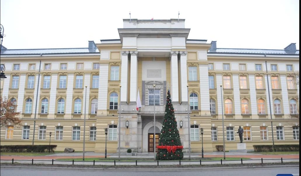 Tensions rise as Poland's govt and president clash over envoys