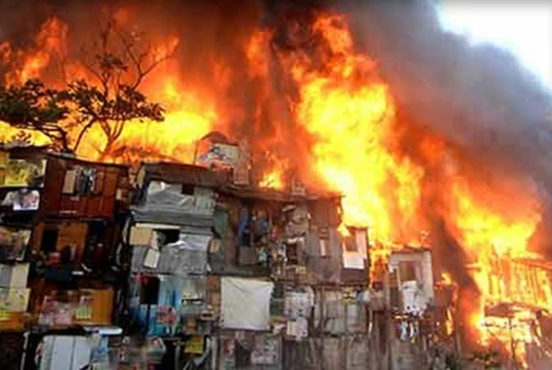 Fire brings down two-storey godown in Phoolnagar