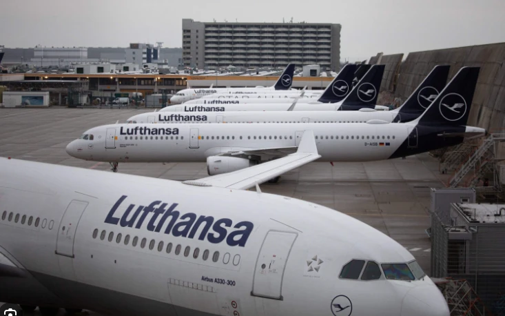 Lufthansa fined 'record' $4 million for barring Jewish passengers